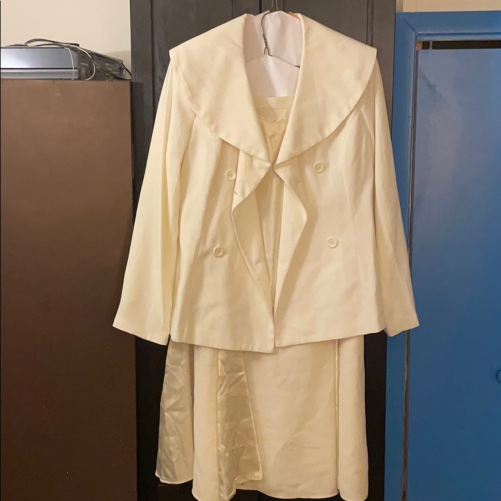 3 piece women’s suit